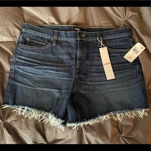 Hudson Gemma Midrise cut off shorts